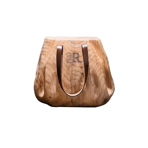 Personnalisé <span class=keywords><strong>En</strong></span> <span class=keywords><strong>Bois</strong></span> Artisanat Résine Artisanat Hôtel Décor Maison Oeuvre Abstraite Sculpté Art De Bureau Moderne Sculpture <span class=keywords><strong>En</strong></span> <span class=keywords><strong>Bois</strong></span> <span class=keywords><strong>En</strong></span> Fibre De Verre - Product Image 6