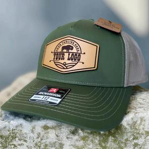หมวกเบสบอลตาข่ายปักโลโก้ตามสั่ง ปีกโค้งเล็กน้อย LS0819 หมวกทรง Trucker 6 แผง หมวก Snapback สำหรับกิจกรรมกลางแจ้ง ปั่นจักรยาน - Product Image 3