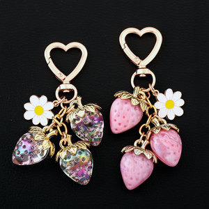 Wholesale Kawaii Vintage Style Crystal Keychain Strawberry &amp; Daisy Design Alloy <strong>Key</strong> <strong>Ring</strong> <strong>Accessories</strong> for Girls for Purse Gift - Product Image 1