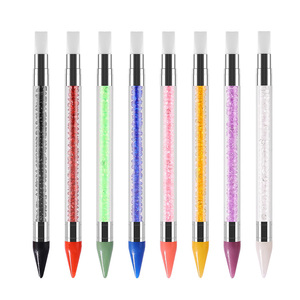 Crayon de prélèvement de strass en silicone double embout, auto-adhésif, pour la pose de cristaux sur les ongles - Product Image 1