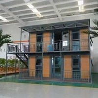 Villa préfabriquée prête à l'emploi de 40 pieds sur 20 pieds, 2, 3, 4 ou 5 chambres, maison conteneur isolée extensible avec toilettes