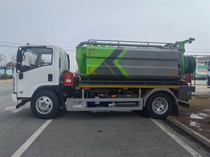 Camión de Limpieza de Alcantarillado ISUZU 4X2 de 6 Ruedas, Precio de Fábrica, para Operaciones de Limpieza de Alcantarillado - Product Image 3