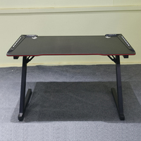 Bureau de jeu PC ergonomique avec éclairage LED RGB, table d'ordinateur en forme de Z, structure en acier, plateau en MDF, mobilier en gros