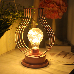 Lễ hội hiện đại dẫn Motif cụm ánh sáng màu hồng Ngày Valentine Đèn bàn sắt đèn trong nhà bên trang trí nhà - Product Image 4