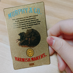 Charizard Cầu Vồng Thẻ Vàng Phiên Bản Gravure In Ấn Giao Dịch Thẻ Với Cơ Sở Kim Loại Thiết Lập Cho Chơi Thẻ Trò Chơi - Product Image 2