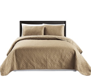 Gold Quilted <strong>Bedspread</strong> Sets Queen Oversize <strong>King</strong> - Product Image 1