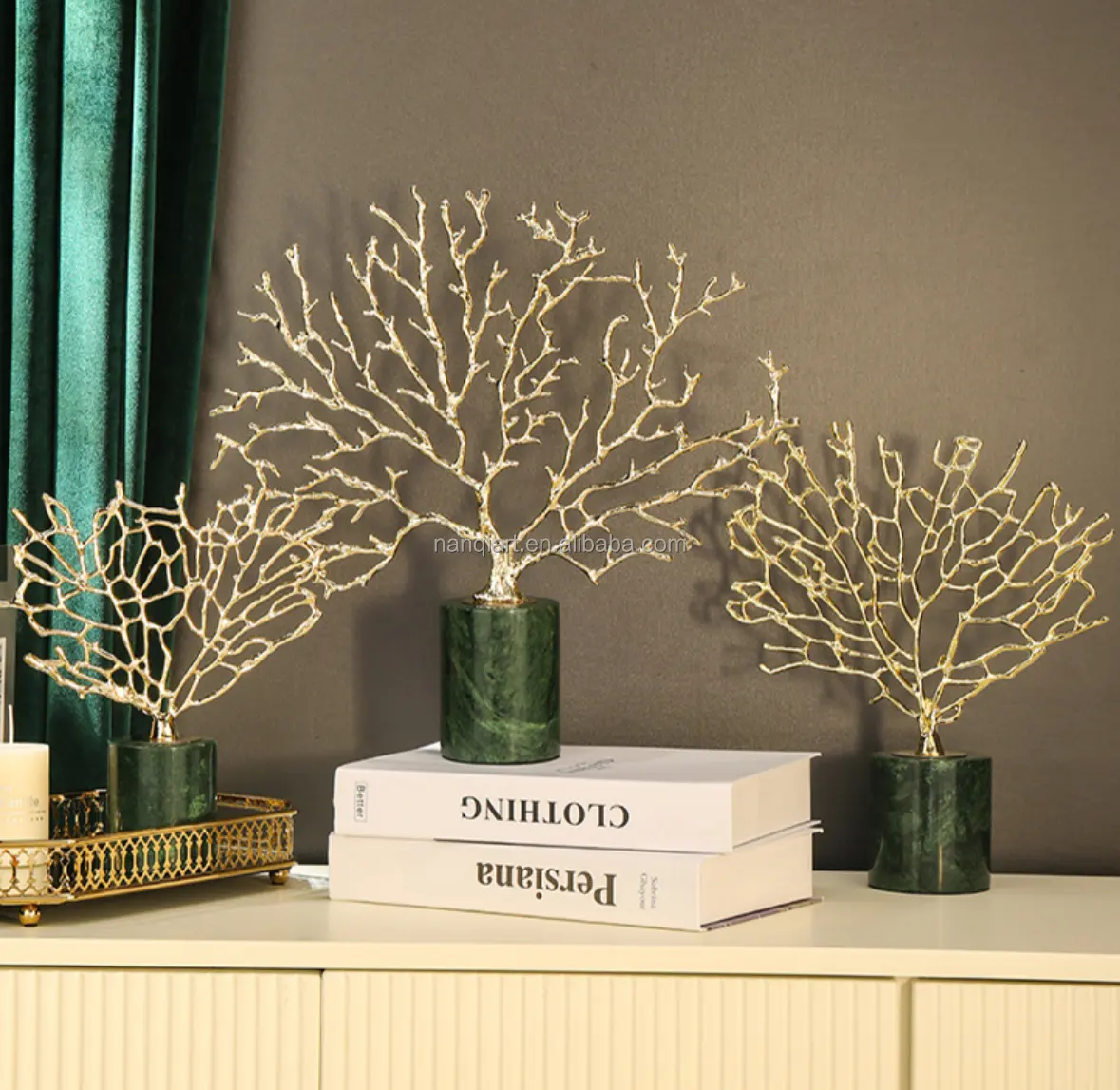Wholesale Modern Artificial Handmade Art Crafts Statue Creative High Quality Mini Gold Metal Marble Tree Ornament For Home Decor