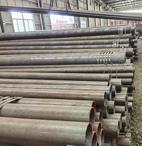 Tuyaux en acier au carbone sans soudure conformes à la norme ASTM, laminés à chaud, certifiés ISO 9001, pour applications de chaudières à huile et à gaz, 6,4 m - Product Image 1