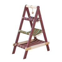 Arbre à chat stable en bois, structure en A, avec hamac à pompons de style ethnique et poteau à gratter en sisal pour chats