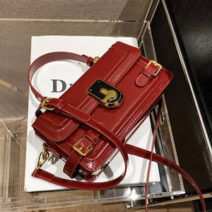 Sac à main de haute qualité pour femme, nouveau modèle 2026, sac bandoulière polyvalent et élégant, poignée en cuir, petit sac carré - Product Image 4