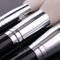 Pinceau de maquilleur professionnel à bas quantité minimale de commande 10 pièces ensemble de pinceaux de maquillage naturel moelleux de marque privée noire de haute qualité Logo personnalisé