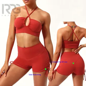 Vente en gros vêtements de sport pour le yoga et le fitness ensembles de yoga pour femmes ensemble 2 pièces chemise et short de yoga pour femmes