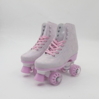 Vente en gros Nouveau modèle de patins à roulettes à talon haut avec roues roses Chaussures de skate clignotantes pour enfants