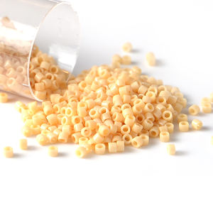 <span class=keywords><strong>Venta</strong></span> al por mayor 11/0 Glass <span class=keywords><strong>Delica</strong></span> Seed Beads Transparente <span class=keywords><strong>Venta</strong></span> caliente Japonés Glass Seed Wholesale Para la fabricación de joyas - Product Image 2