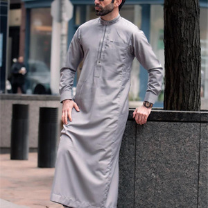 2023 nouvelles chemises longues indiennes à vente rapide <span class=keywords><strong>Costume</strong></span> national des hommes arabes du Moyen-Orient musulman - Product Image 3