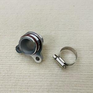 Conector de Cabeza de Cilindro de Aluminio para BMW N20 328i 11537603514 con Abrazadera Incluida - Product Image 1