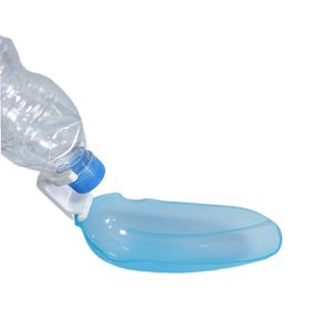 Portable Outdoor Pet Water Dispenser For Dogs And Cats Plastic <b>Manual</b> <b>Pump</b> Travel Use - Product Image 4
