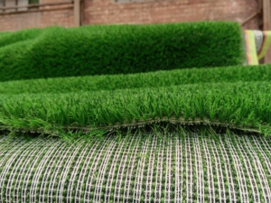 Césped Sintético PP PE Económico con Certificación OEKO-TEX y CE, Anti-UV, para Jardinería y Paisajismo, MOQ500 ㎡   Precio de Fábrica - Product Image 5