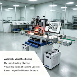 Machine de marquage laser à positionnement visuel automatique avec inspection OCR et rejet automatique pour le codage des boîtes de bonbons et d'aliments - Product Image 1
