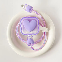 Étui de chargeur 3D Tpu Soft Heart 4 en 1 avec couvercle de protection de câble pour chargeur adaptateur secteur Iphone