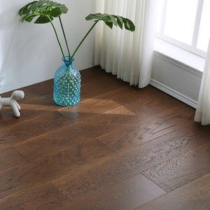 Plancher en bois d'ingénierie multicouche en chêne, non toxique, pressé à chaud, qualité AB, 12mm 15mm 18mm, à joint T&G, extra large, pour maison de luxe - Product Image 1