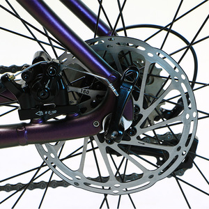 Vélo de course sur route en alliage d'aluminium FR350 à 18 vitesses avec freins à double disque et guidon courbé pour hommes et femmes - Product Image 4