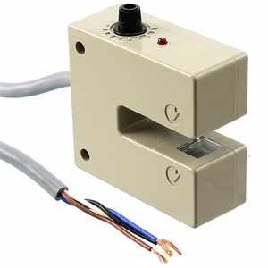 RT-610-10R โฟโตอิเล็กทริคเซนเซอร์อุตสาหกรรมแบบใหม่และของแท้ มีสินค้าในสต็อก - Product Image 1