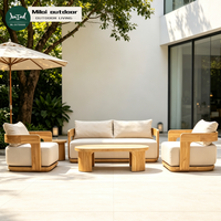 Canapé d'extérieur modulable de luxe au design moderne, en bois de teck massif, pour patio, villa, jardin et cour.
