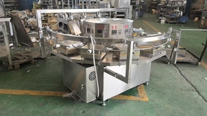 Machine à Gaufres Entièrement Automatique pour Gaufrettes, Biscuits et Cornets de Glace, pour la Préparation de Cornets de Glace Sucrés et de Biscuits Roulés - Product Image 3