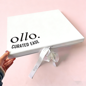 Caja de Cartón Plegable Blanca de Lujo con Logotipo Personalizado, Cajas de Regalo para Ropa, Caja Magnética con Lazo de Cinta - Product Image 4