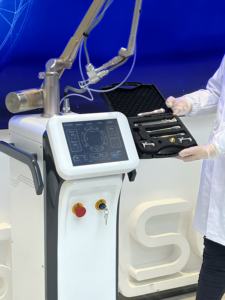 CO2 Fraksiyonel Lazer Makinesi Maliyeti Vajinal Gençleştirme Özellikli Fizyoterapi İçin Lazer - Product Image 2