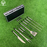 Ensemble de 16 outils de barbecue en acier inoxydable de haute qualité, résistant à l'eau, à la poussière, à la chaleur, antiadhésif, résistant aux UV, pour grils à charbon de bois