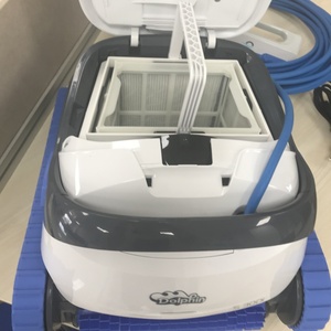 <span class=keywords><strong>Robot</strong></span> de piso limpio de ahorro de energía con control de panel táctil automático de alta calidad <span class=keywords><strong>Dolphin</strong></span> para piscina - Product Image 5