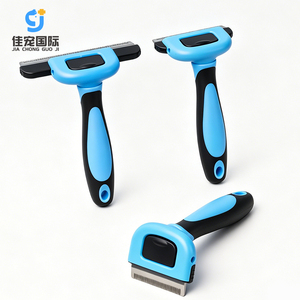 Brosse de toilettage portable sur mesure pour animaux de compagnie, en acier inoxydable, pour l'élimination des poils et la réduction des peluches chez les chats et les chiens - Product Image 1