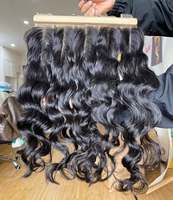 Cabello Natural Ondulado, Cabello Rizado Natural, Cabello Birmano Natural, Cabello Vietnamita 100% Natural, Cabello Camboyano Natural, Cabello Indio Natural a Precio de Fábrica
