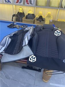 Housses de sièges de voiture en cuir de luxe personnalisées, <span class=keywords><strong>salon</strong></span> intérieur, housses de sièges auto Hilux, 100% testées, ensemble complet - Product Image 5