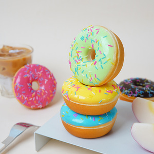 Imán de nevera con forma de donut de simulación de PU, decoración creativa para el hogar, imitación de pastel y postre - Product Image 2