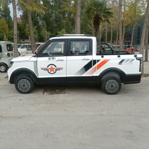 Camionnette de transport de passagers et de marchandises, quatre portes, quatre sièges, <span class=keywords><strong>prix</strong></span> direct d'usine, véhicule électrique de haute qualité fabriqué en Chine, vente chaude - Product Image 2