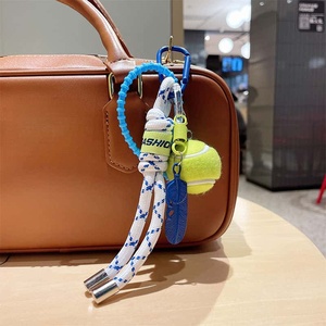 Porte-clés de voiture tendance en forme de balle de tennis colorée avec smiley, cadeau créatif, ornement suspendu en corde de nylon, pendentif de sac pour les fans de sport, vente en gros - Product Image 5