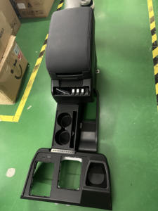 UPSZTEC para <span class=keywords><strong>Toyota</strong></span> <span class=keywords><strong>Land</strong></span> <span class=keywords><strong>Cruiser</strong></span> LC70 y FJ <span class=keywords><strong>Cruiser</strong></span>, caja de reposabrazos de lujo Central para modificación <span class=keywords><strong>Interior</strong></span> de coche, caja de almacenamiento para coche - Product Image 2