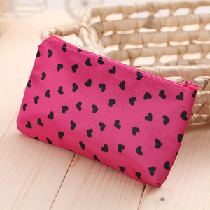 Nueva Bolsa de Cosméticos Portátil de Viaje, Estuche de Maquillaje con Estampado de Corazones, Organizador de Artículos de Aseo, Bolsa de Maquillaje, Bolsa de Belleza para Mujer - Product Image 5