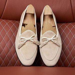 Mocassins en daim britanniques - Chaussures à lacets confortables, légères, antidérapantes, à bout carré, pour hommes, avec pompons, pour le bureau et la carrière, été/printemps - Product Image 4