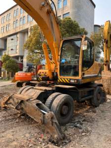 Maquinaria de Construcción Original Usada de Corea, Excavadora Hyundai 210-9 210-7 210W-9 210W-7 220LC-9s 210 - Product Image 2