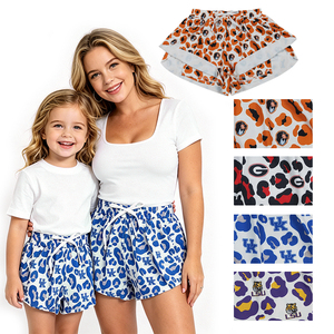 En stock: Shorts de yoga de verano con estampado de leopardo para mujer, ropa deportiva de moda al por mayor, ropa a juego para mamá e hija, ropa de boutique. - Product Image 1