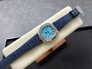 Top diseñador anillo de diamantes multifunción complejo fase lunar reloj personalizado moissanite ultrafino fábrica al por mayor - Product Image 3