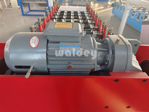 Máquina para Fabricar Tejas PPGI IBR, Máquina Perfiladora de Paneles de Techo Trapezoidales Corrugados TR4/TR5, Máquina Perfiladora de Láminas para Techo - Product Image 4