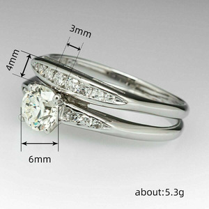 Anillo de Compromiso de Platino para Mujer con Diamantes Naturales de Corte Brillante Redondo en los Laterales, Color G, para Boda - Product Image 4