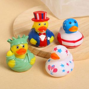 เป็ดยางสีเหลืองเล็กๆ ของเล่นน้ำสำหรับเด็ก บีบเล่นได้ - Product Image 5