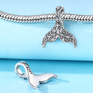 PANBUEATY Dije con Dijes de Moda para Mujer Motivo Océano con Delfín, Tortuga Marina, Sirena y Cangrejo Ermitaño en Aleación de Cobre Bañada en Plata con Circón, Ideal para Regalo - Product Image 2