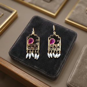 Pendientes Clásicos con Diseño de Luna, Imitación de Perla de Latón con Baño de Oro Mate, Joyería para Mujer, Sin Níquel ni Plomo, Modelo 231504 - Product Image 2